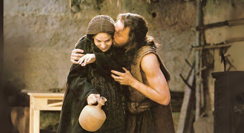 María, la madre que nos enseña a ser hijos del Padre